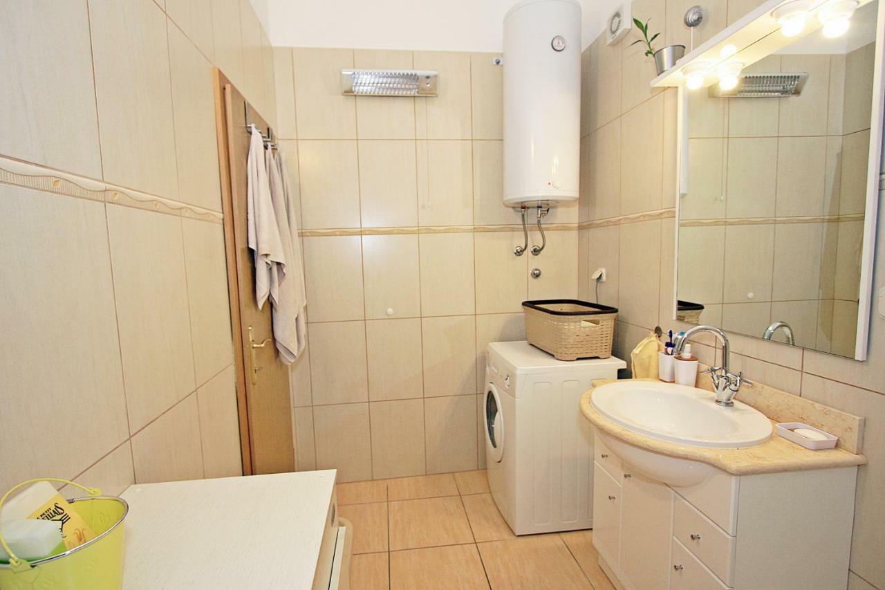 The View Apartment Supetar Ngoại thất bức ảnh